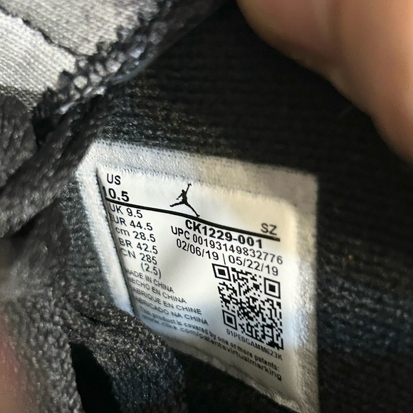 Jordan 6 Retro Paris Saint-Germain PSG size 10.5 CK1229-001 2019 PRE-OWNED - Picture 9 of 10